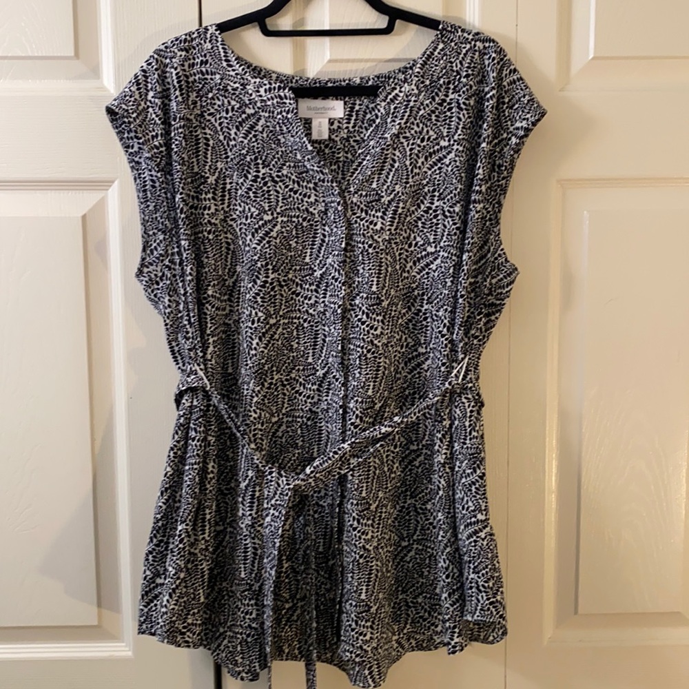 1x motherhood maternity cap sleeve shirt